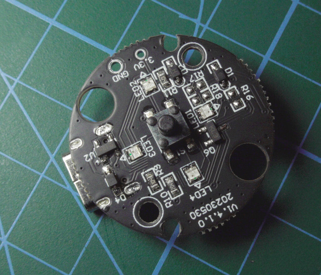 Inside the CR10 colorimeter - USB-C board with some charging circuits